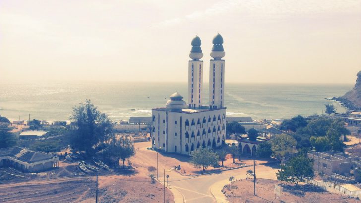 Huawei inaugurates GNOC in Dakar, Fishermans Mosque in Dakar (Image Source Pixabay/MariamS)