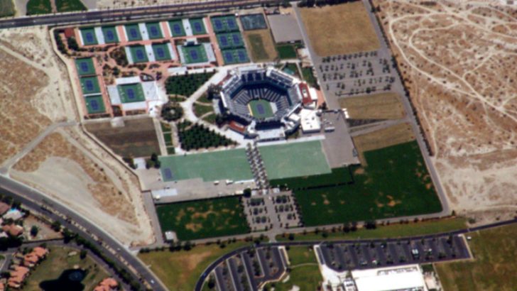 Indian Wells Tennis Garden Photograph by P. Alejandro Díaz (September 2005) under CCASA 2.5